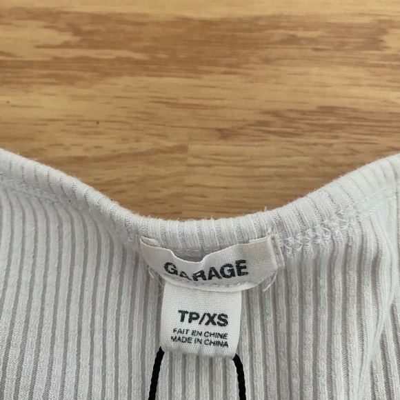 garage cinched long sleeve top - Picture 3 of 3